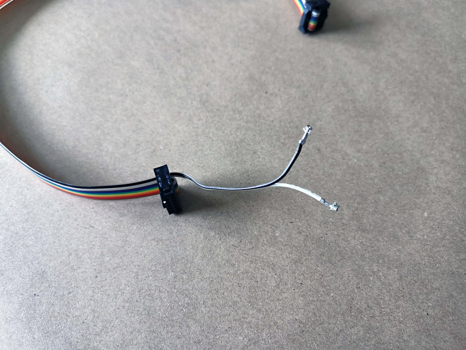10-pin ribbon cable for MKS/LCD